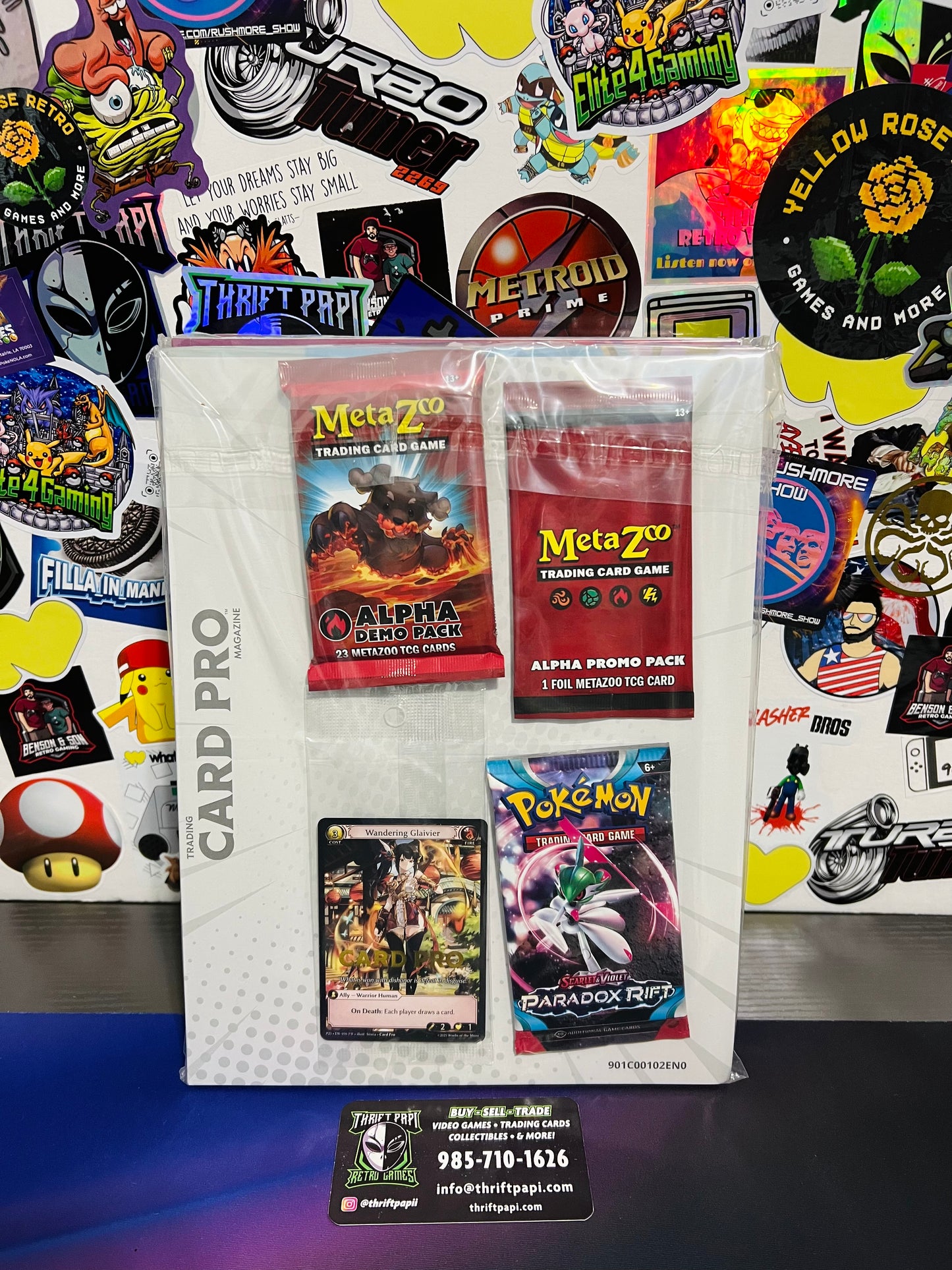 Card Pro Magazine - Issue #1 W/ Promo Cards!